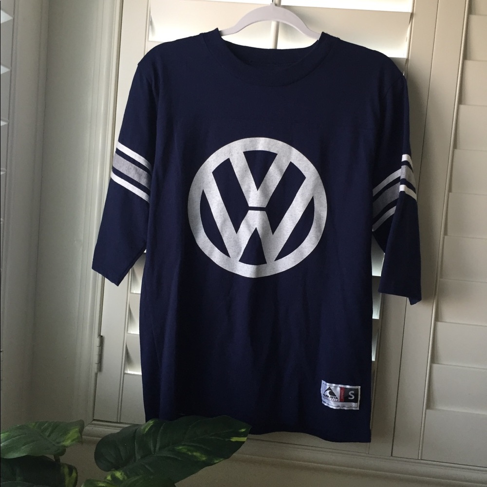 VOLKSWAGEN SHIRT🗣